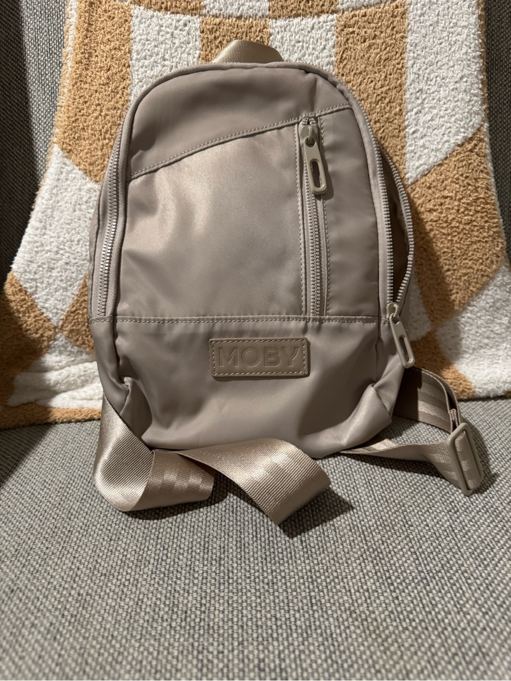 Moby Transit Cross Body